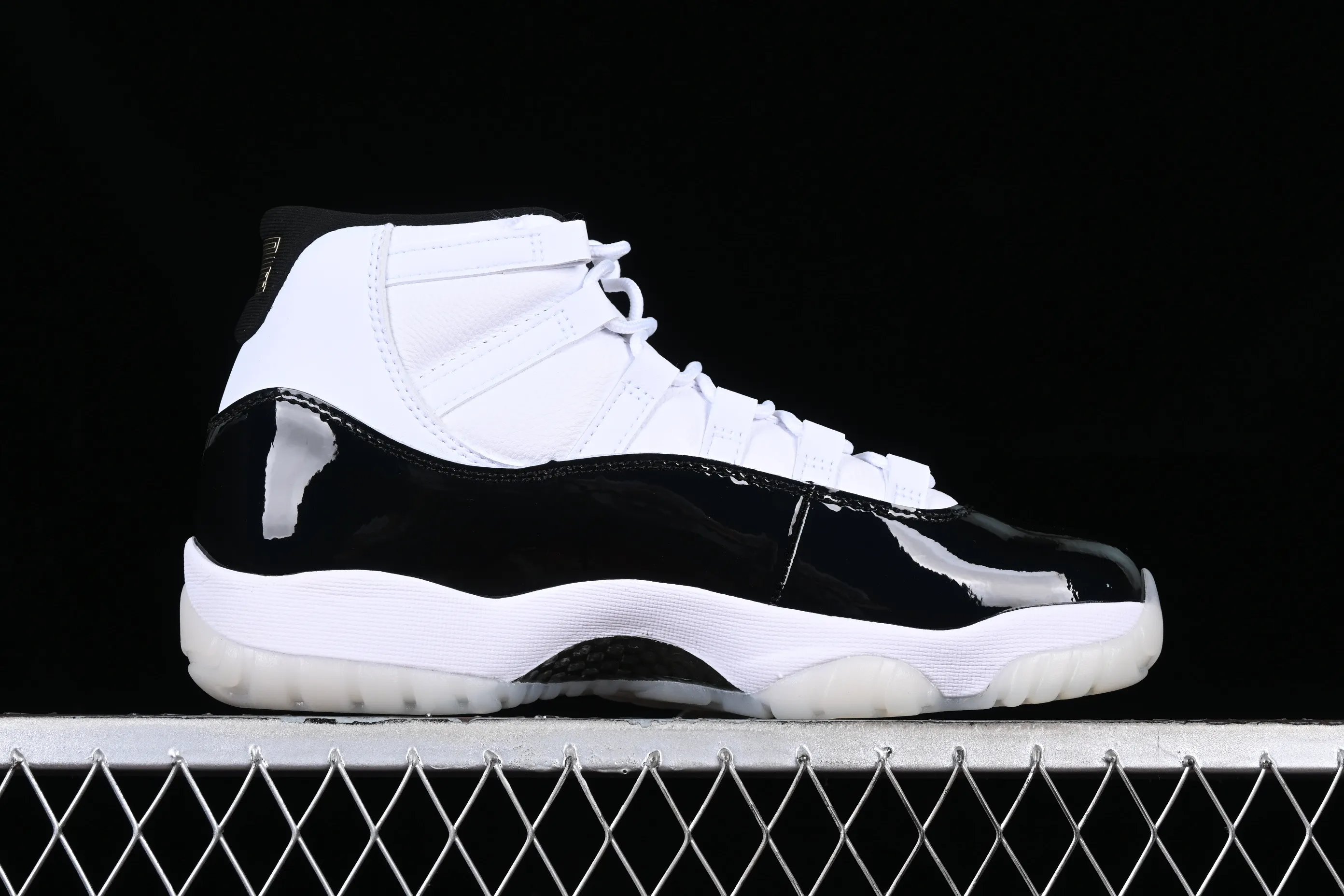 All categories Air Jordan Jordan series basketball shoes Air Jordan 11 F version Air Jordan 11 "DMP" AJ11 Joe 11 gold brick Kang buckle genuine carbon first layer CT8012-170